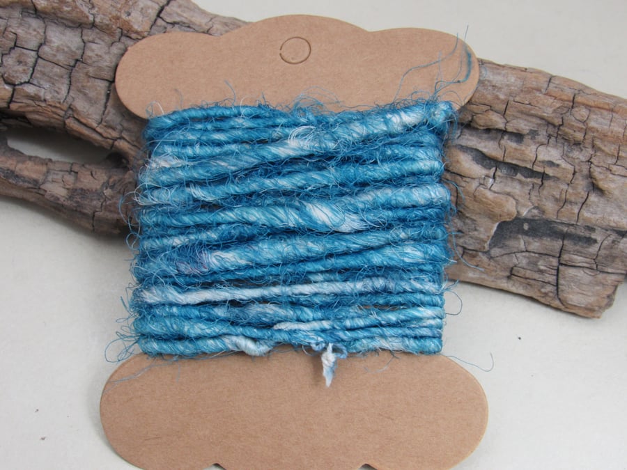 Naturally Dyed Indigo Blue Pure Silk Sari Silk Yarn 