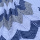 Chevron striped baby blanket 