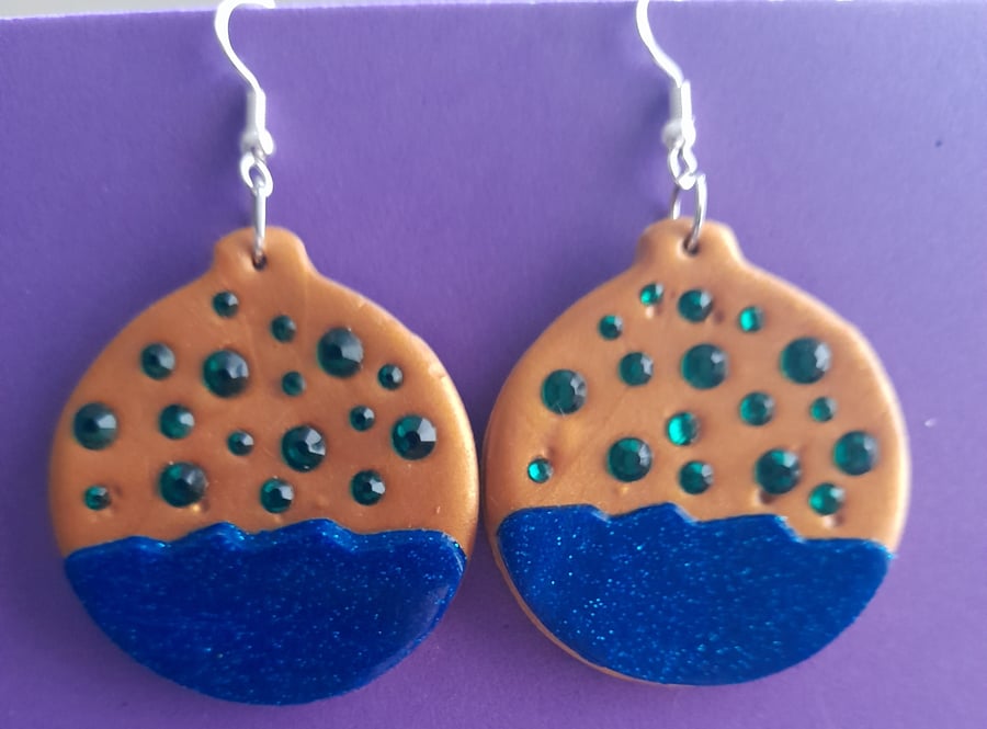 Bauble clay earrings