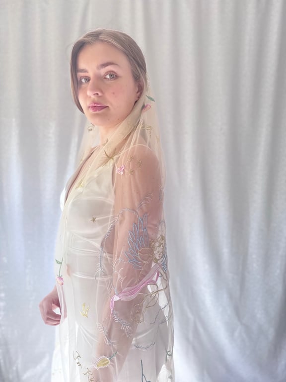 Cupid Wedding Veil - Embroidered Bridal Veil, Romantic Floral Veil