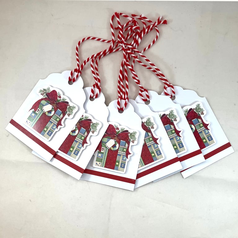 Christmas present gift tags