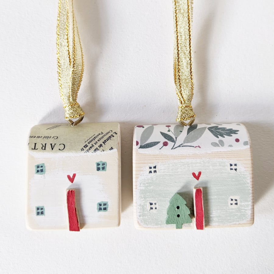 Set of 2 Painted Christmas House Hanging Decorations