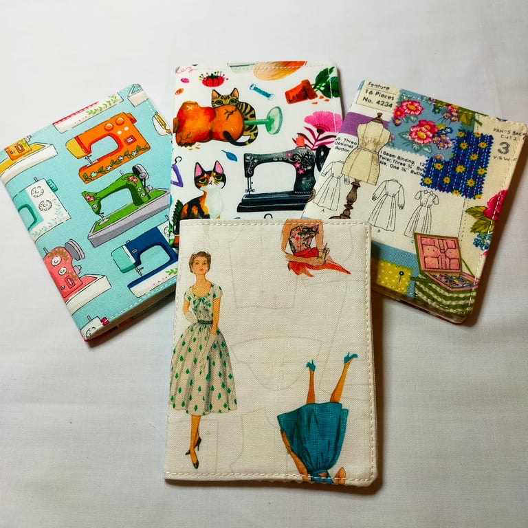 Fabric sewing needle case