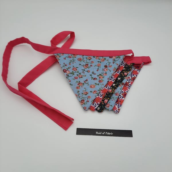Mini floral bunting,  three contrasting colours