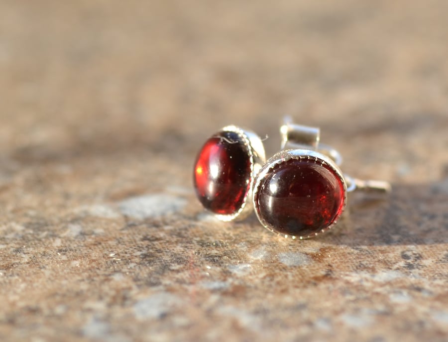 Garnet rounds and sterling silver stud  earrings - January Birthstone
