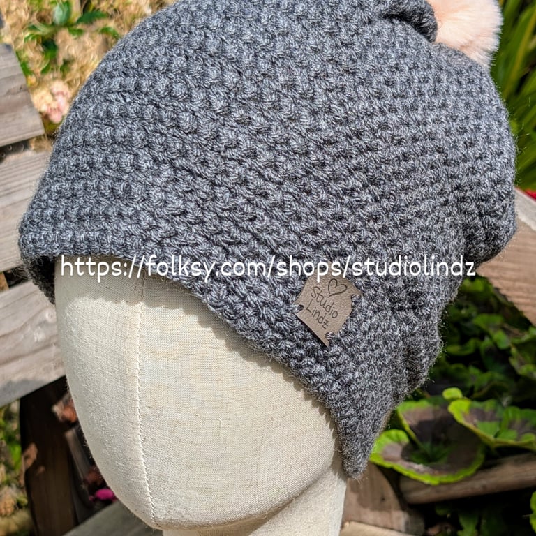 Crochet Slouch Beanie Hat (Grey)