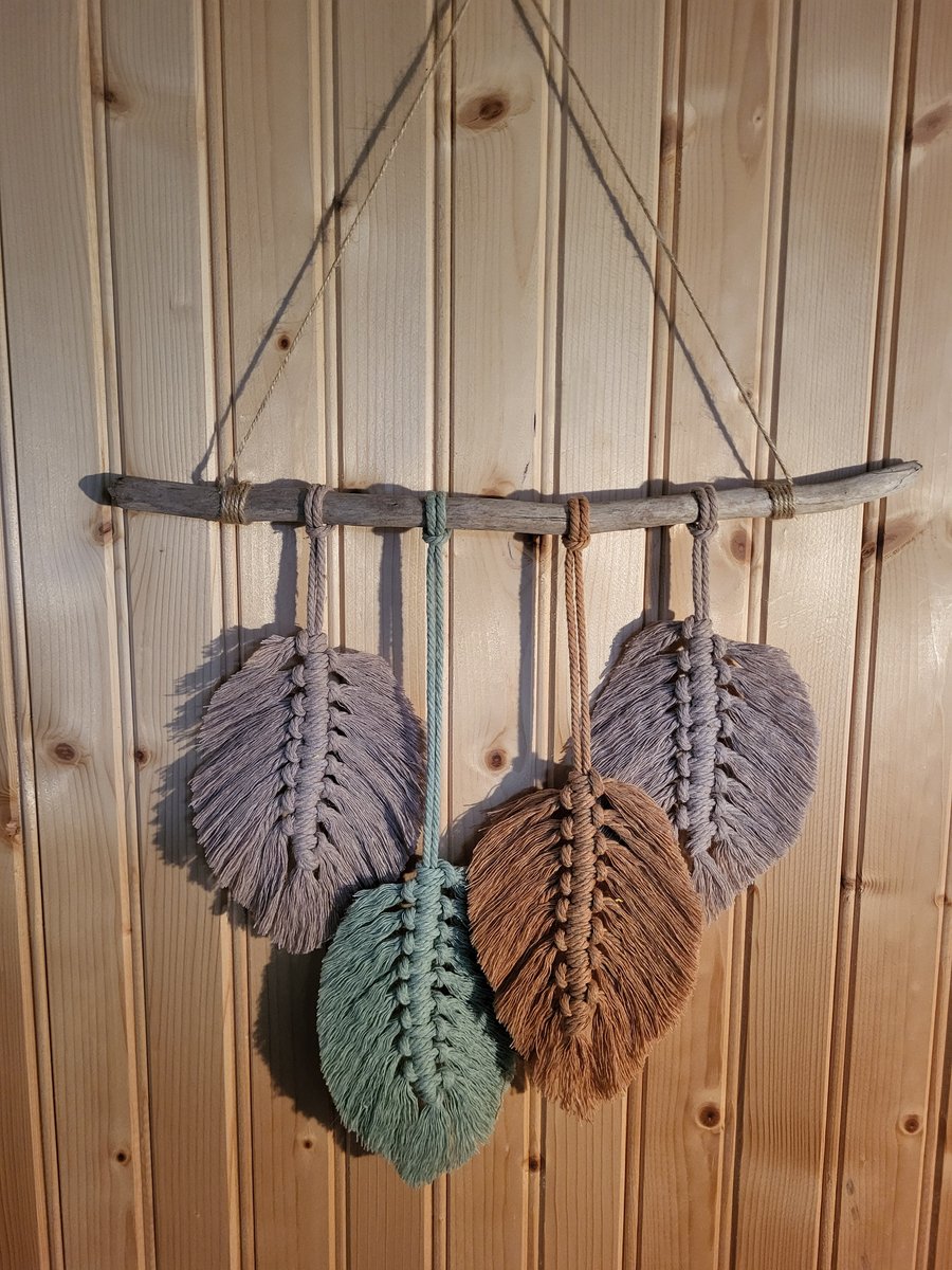 Macrame driftwood leaf wall hanging