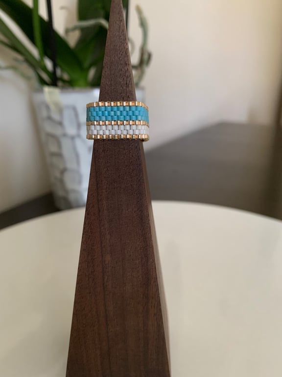 Colourful sky blue beaded ring
