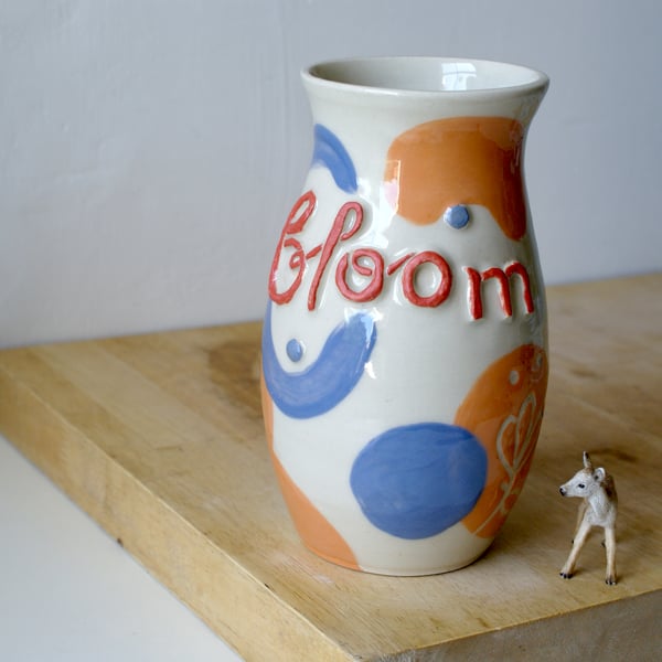 SALE - Hand thrown stoneware vase with tulip shape and 'bloom' design