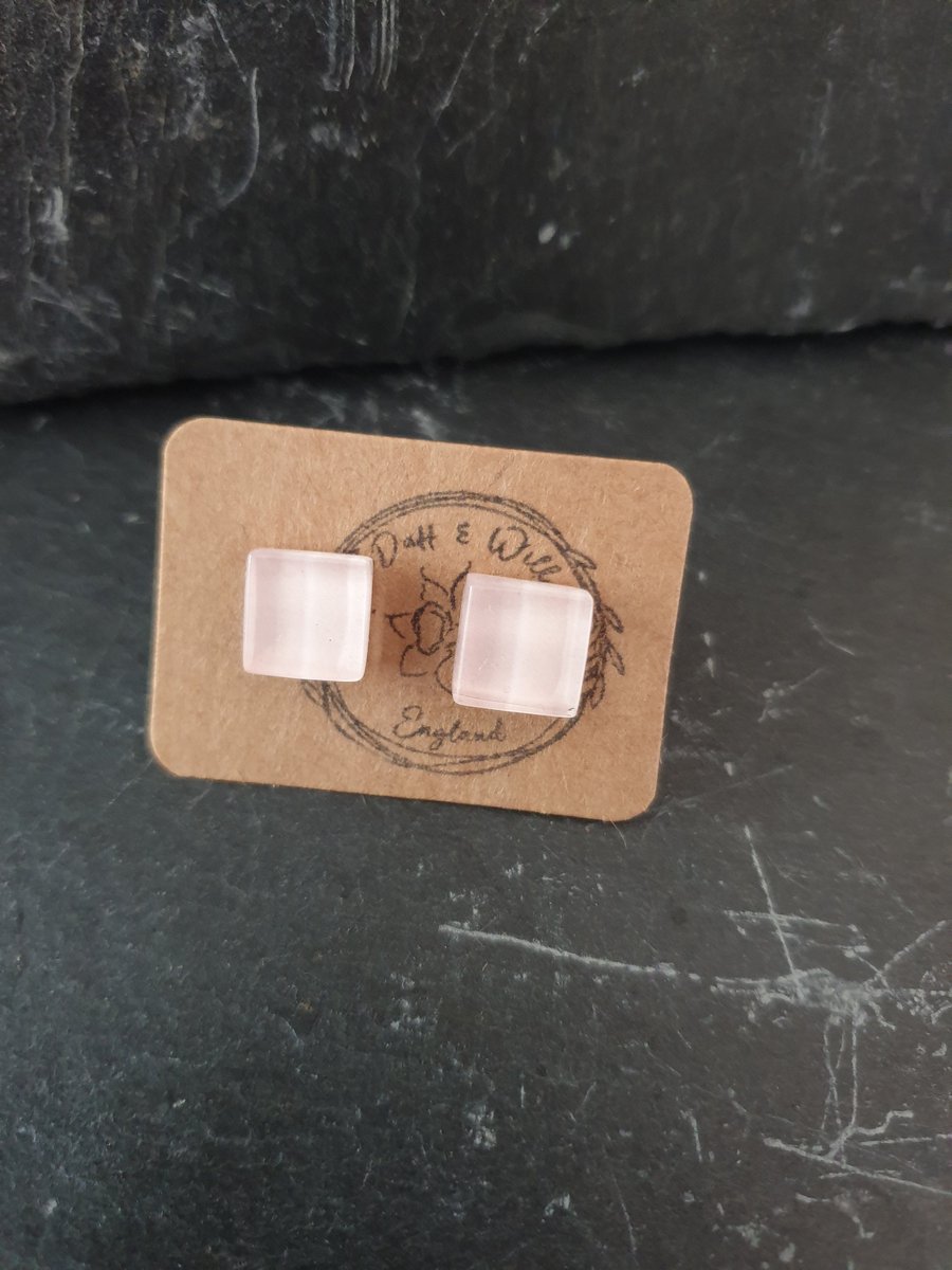Glass square stud earrings. Pastel Pink.