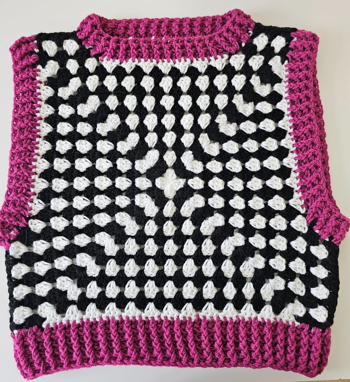 Adult crochet cropped sweater vest