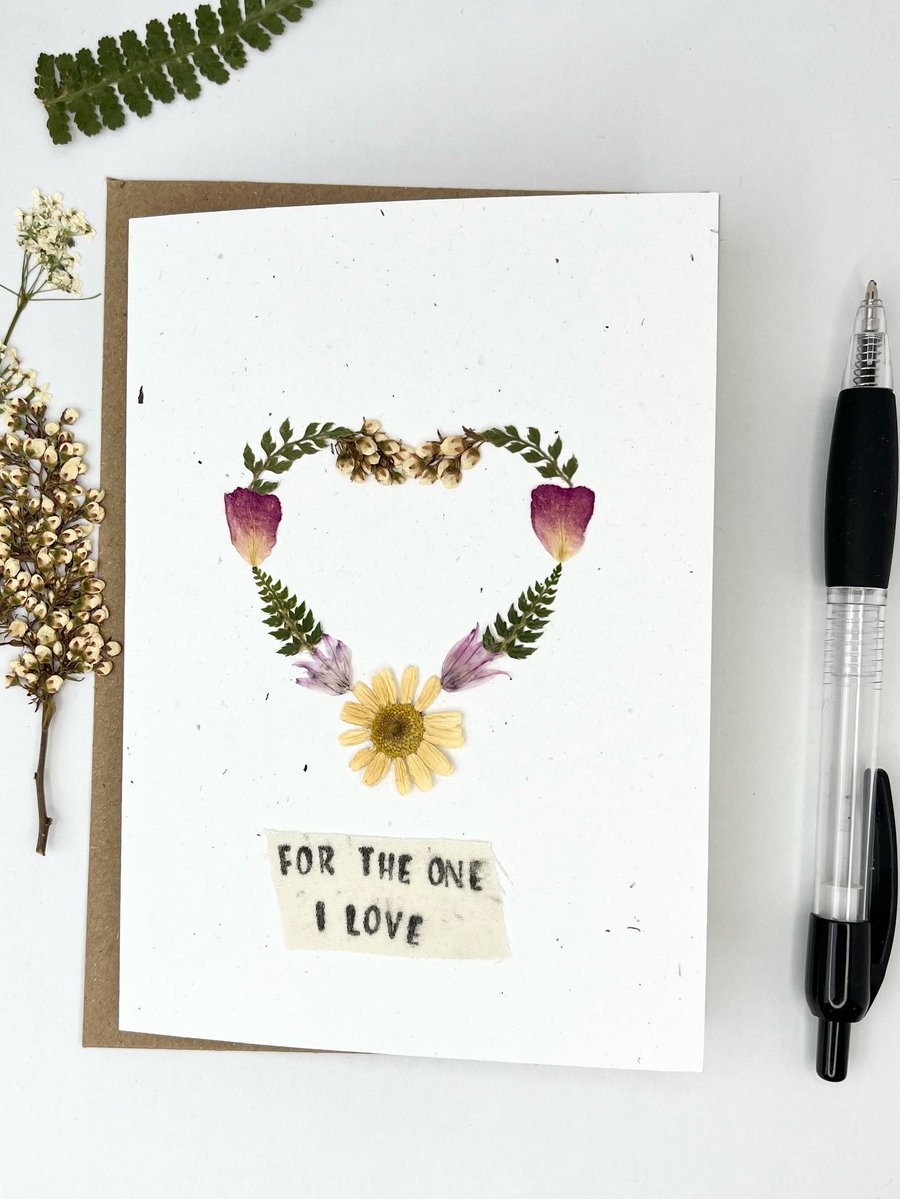 Handmade Real Pressed Flower Heart, Valentine's, Anniversary, Birthday Card 
