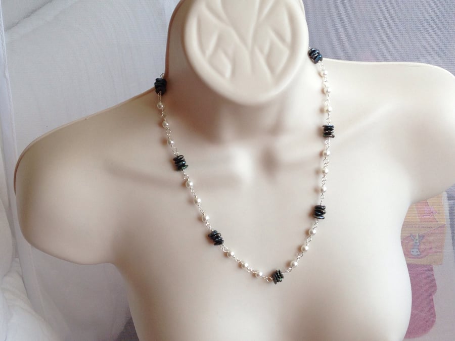 Peacock pearl necklace, Keshi pearl necklace,pearl necklace