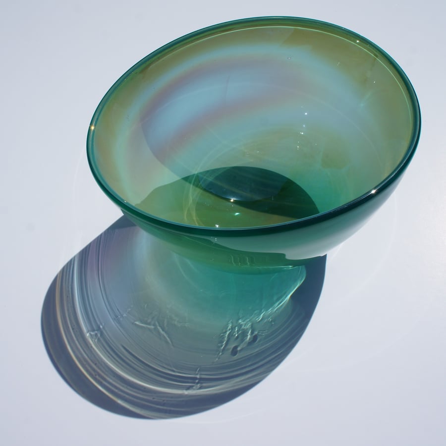 Art Glass Vessel, Gold Green Glas Bowl