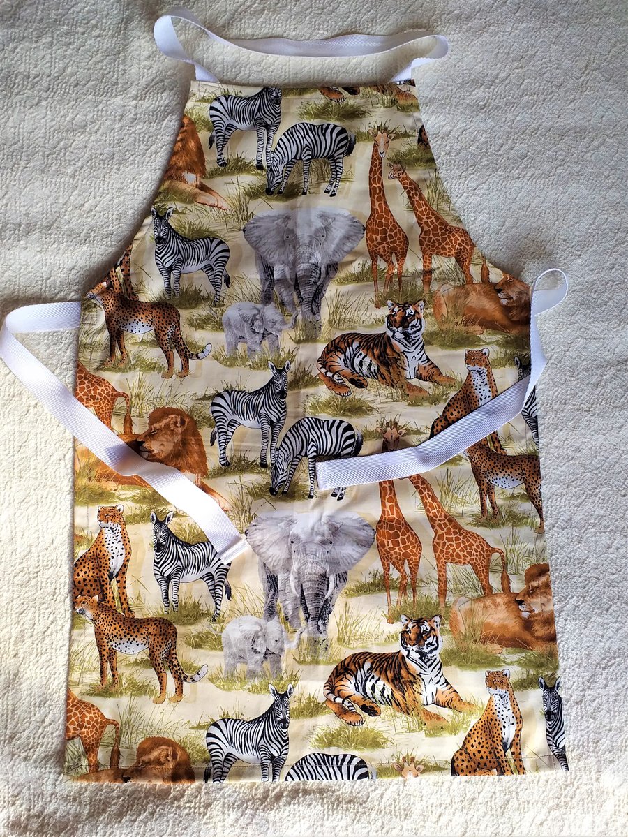 African Animals Apron age 8-16 years approximately