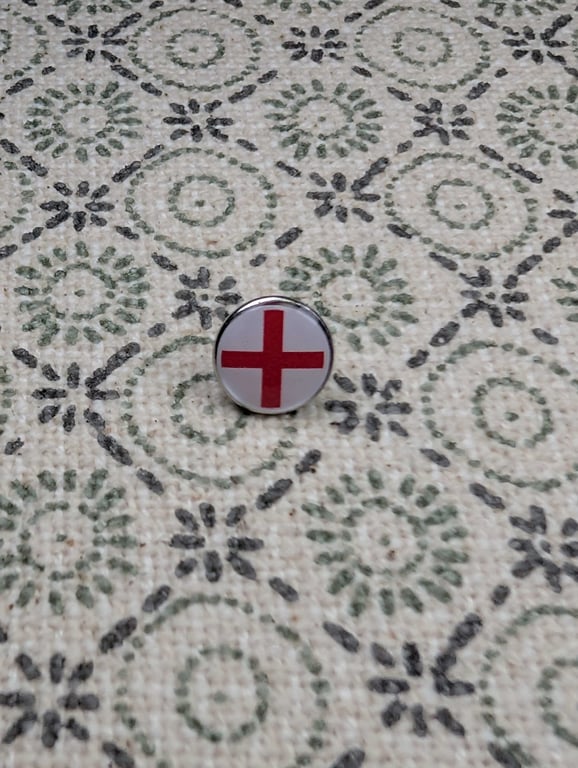 England Flag Pin - Small Resin Topped Pin Badge - English Flag Badge