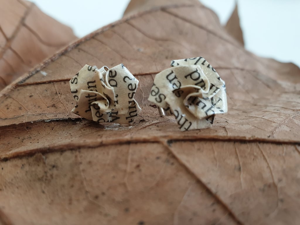Origami Rose The Secret Garden stud Earrings: Recycled Book Paper, plastic free