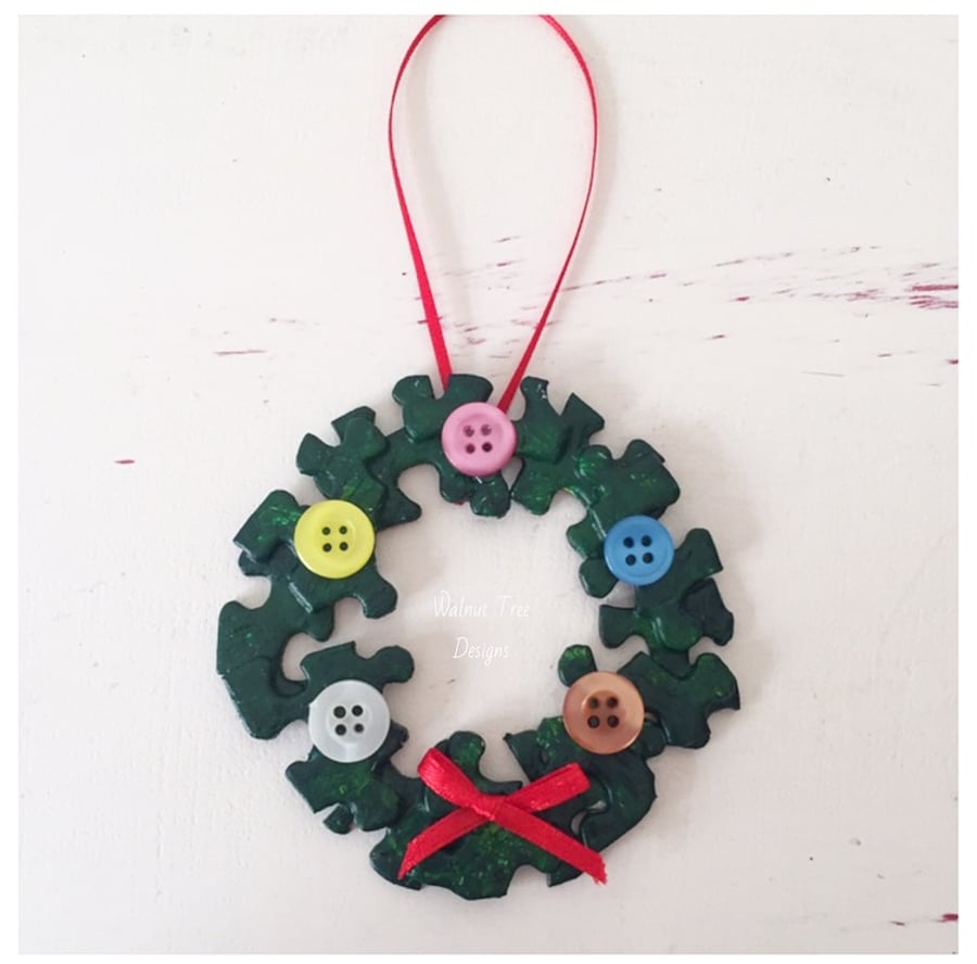 Jigsaw Wreath
