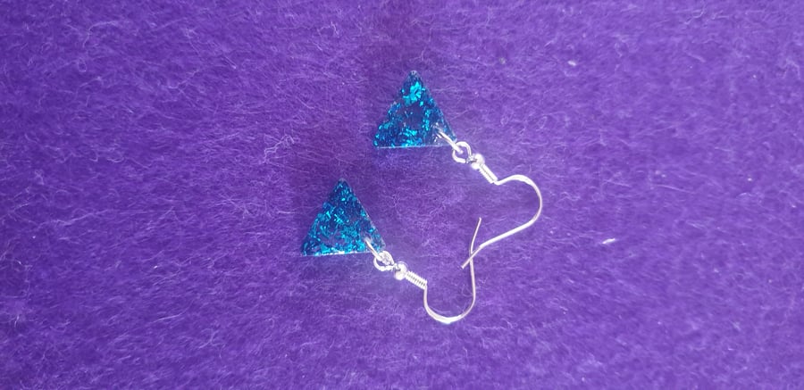 Triangle blue metallic flakes resin earrings