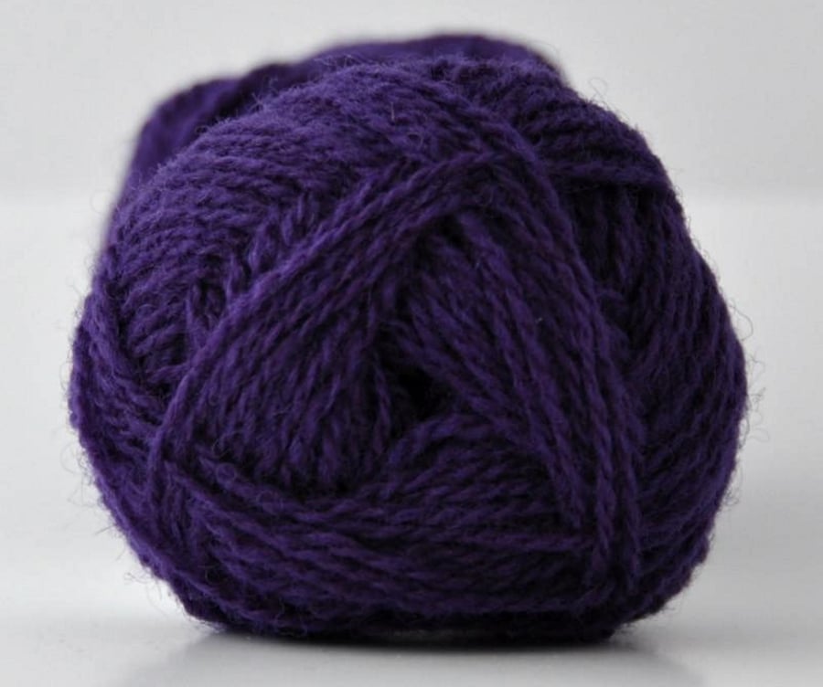 BARGAIN PACK, Shetland 2 ply lace yarn, Jamieson & Smith, Purple, 250g