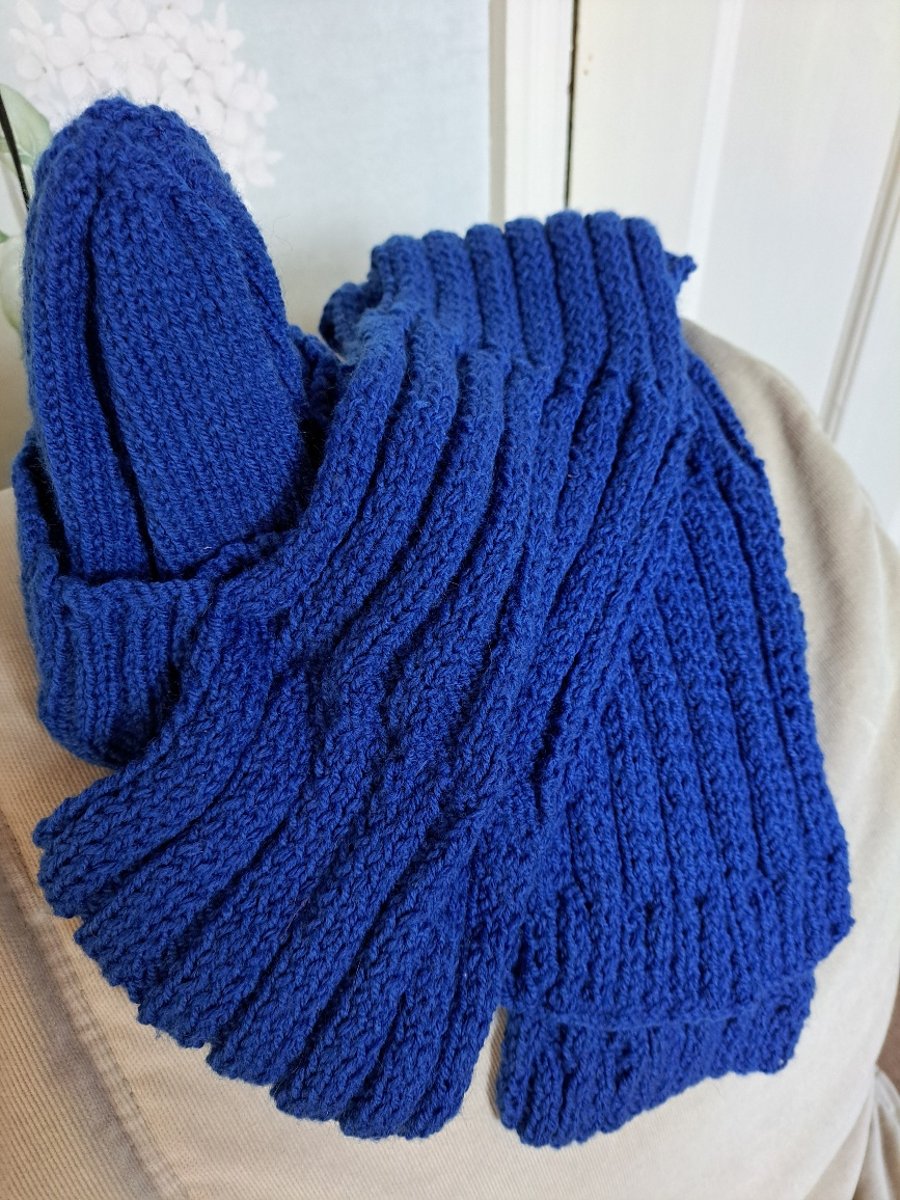Child's hand-knitted hat and scarf