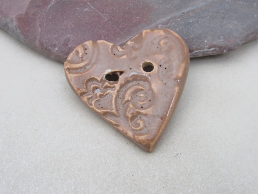 Medium Sand Brown Brocade Texture Heart Shaped Ceramic Button