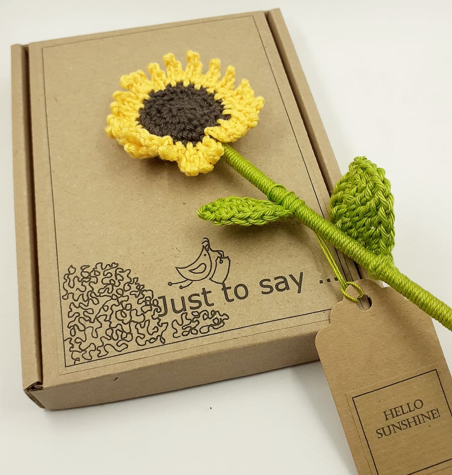 Crochet Sunflower  - Alternative to a Greetings Card 