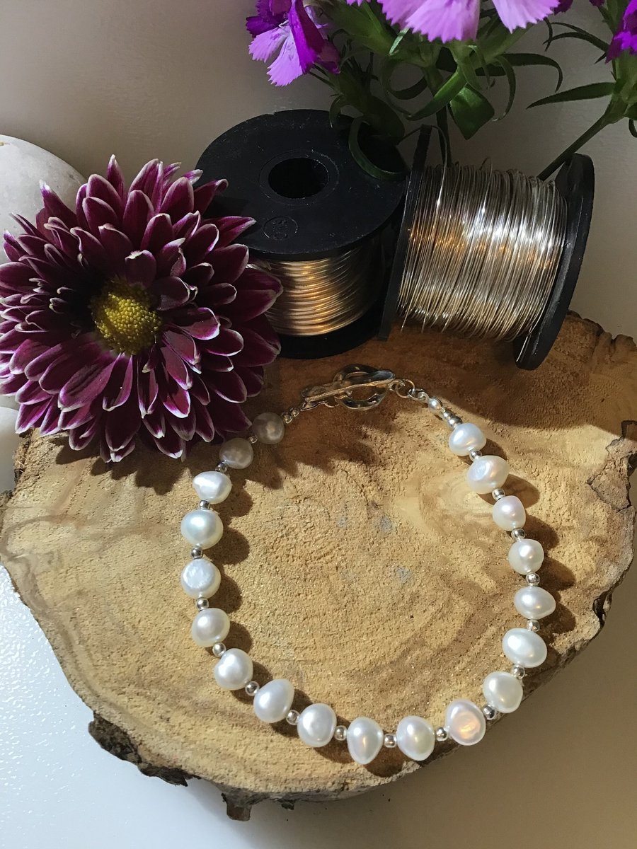 Genuine Pearl Bracelet 