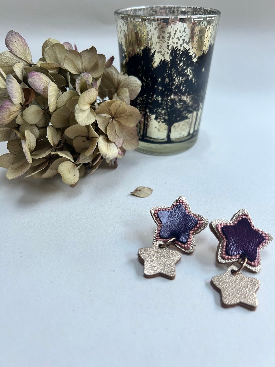 Star drop metallic leather earrings 
