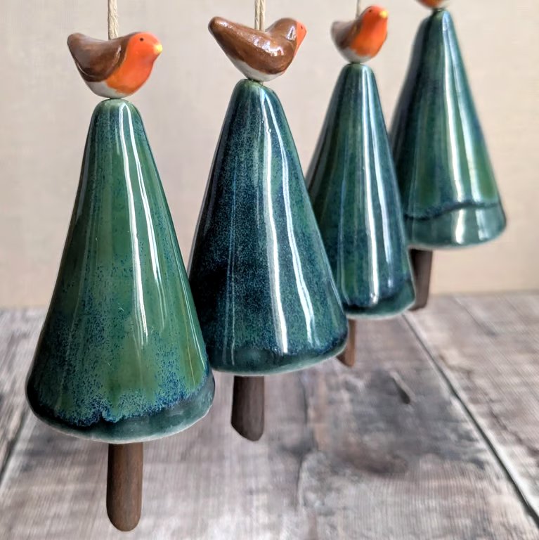 One single ceramic Christmas tree dangly decoration with mini robin