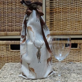 Stag and Deer Bottle Gift Bags