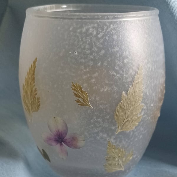 Tealight Candle Holder with Natural Dried Pressed Flowers