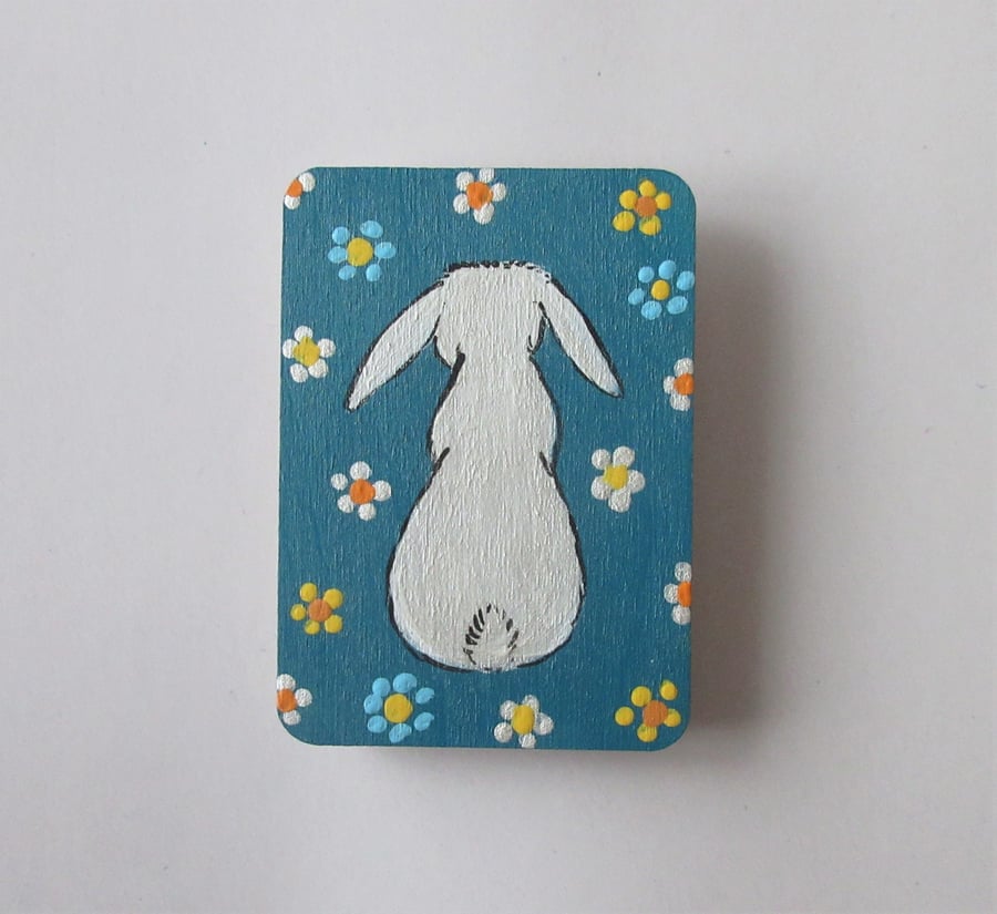 Magnet with Hand Painted Rabbit on Wood