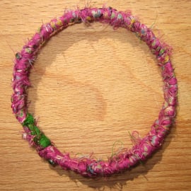 Textile bangle 'Dicentra' small to medium - recycled sari silk