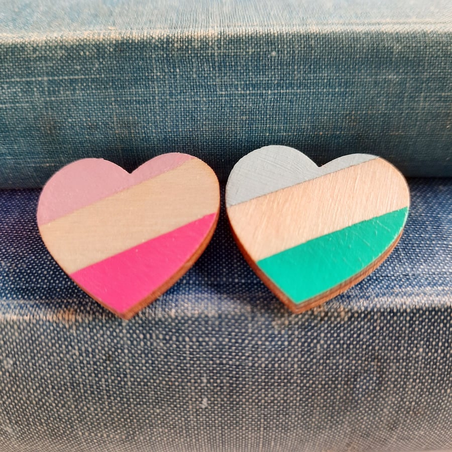 Wooden Heart Brooch Handpainted in Pinks or Greens