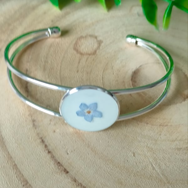 Forget me not flower cuff bracelet 