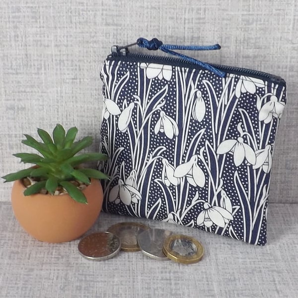 Small purse, coin purse, Liberty fabric, snowdrops.