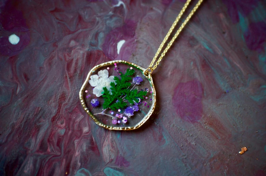 Wild flower necklace