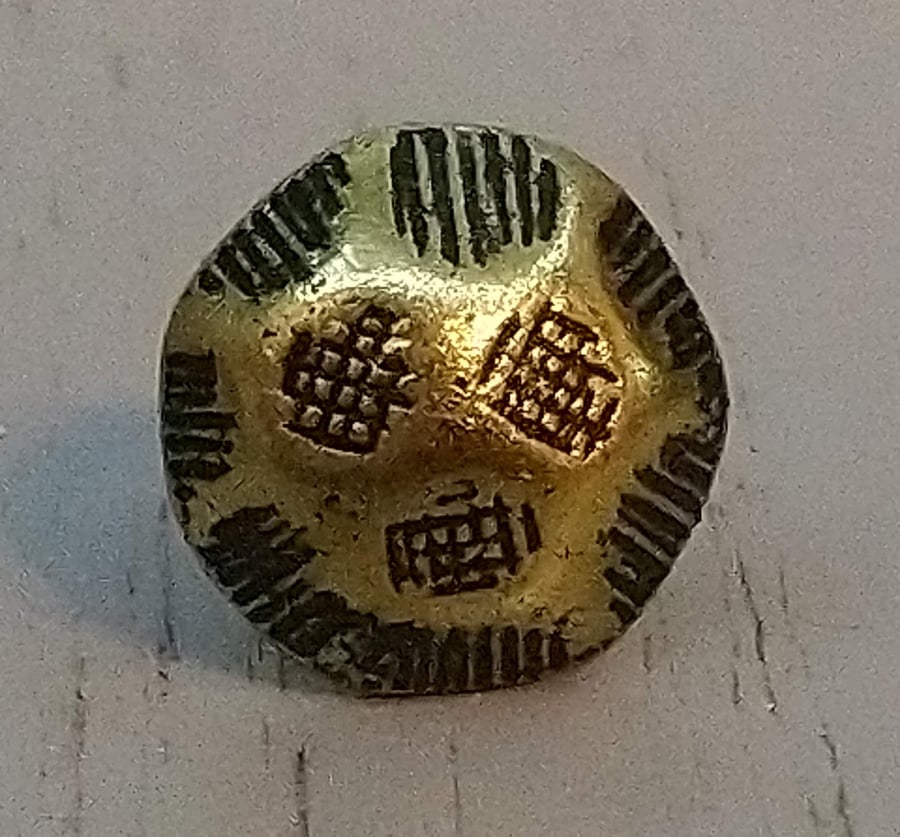 Oxford Hammered Decorative Upholstery Nails - Choice of Pack Size