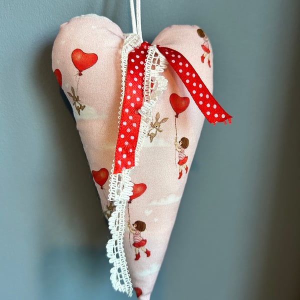 Sewn Heart Gift, Fabric heart decoration, valentine heart, fabric pocket heart, 