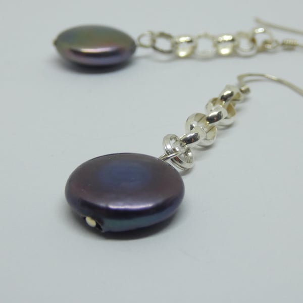 Gorgeous freshwater pearl and sterling silver earrings 