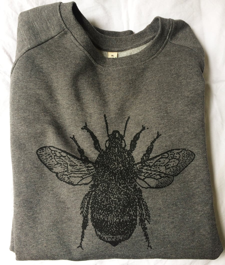 Bee  unisex dark grey raglan sweatshirt organic cotton  