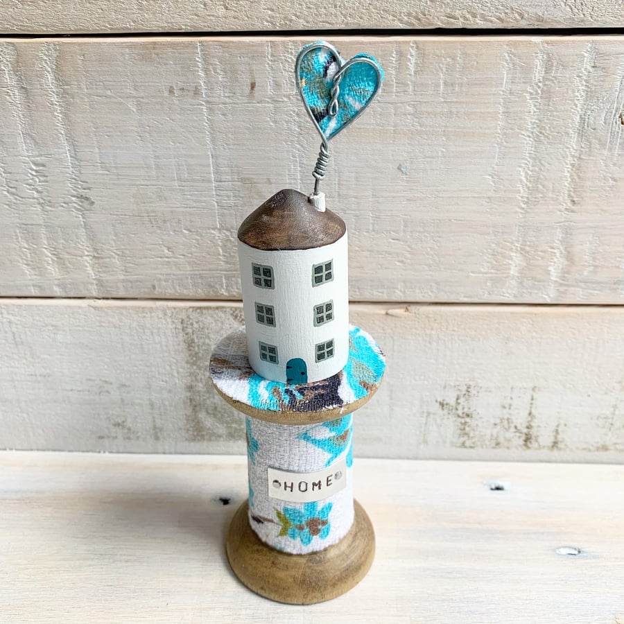 Little wooden Round House on Bobbin with Heart and 1950’s Vintage Fabric Blue