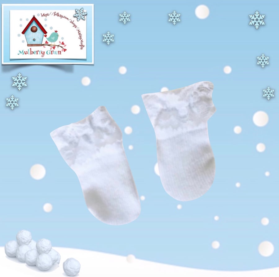 White Lace Topped Ankle Socks