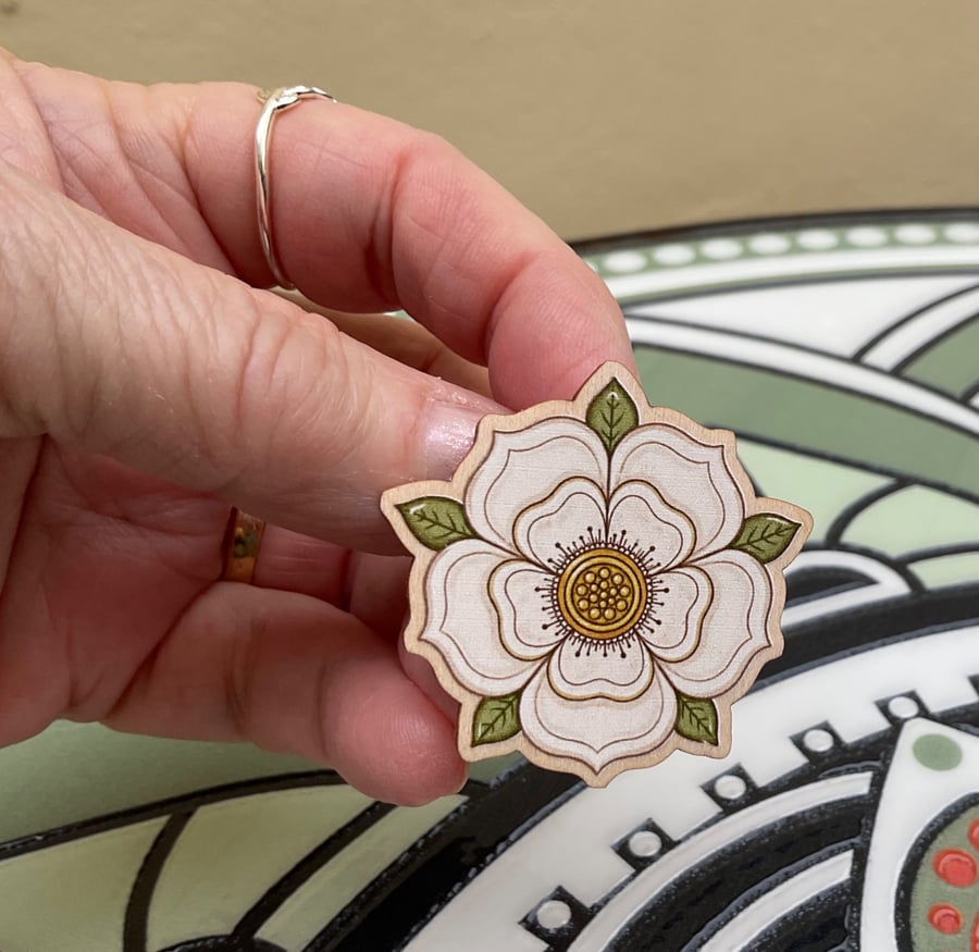 White Rose of York Wooden Pin Badge - War of Roses - House of York Gift