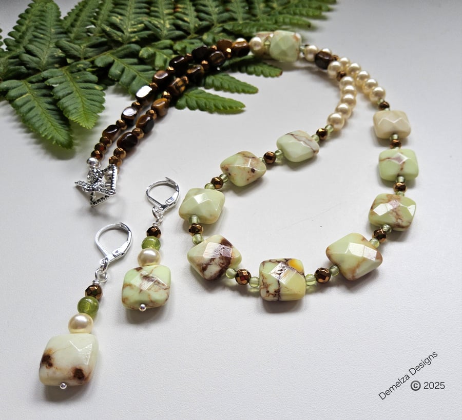 Designer Lime Jasper, Tiger's Eye, Shell Pearls, Peridot Necklace & Earrings 