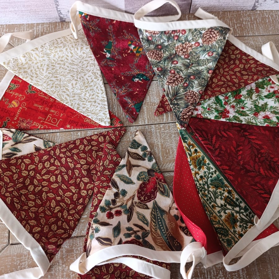 Traditional Christmas Bunting 