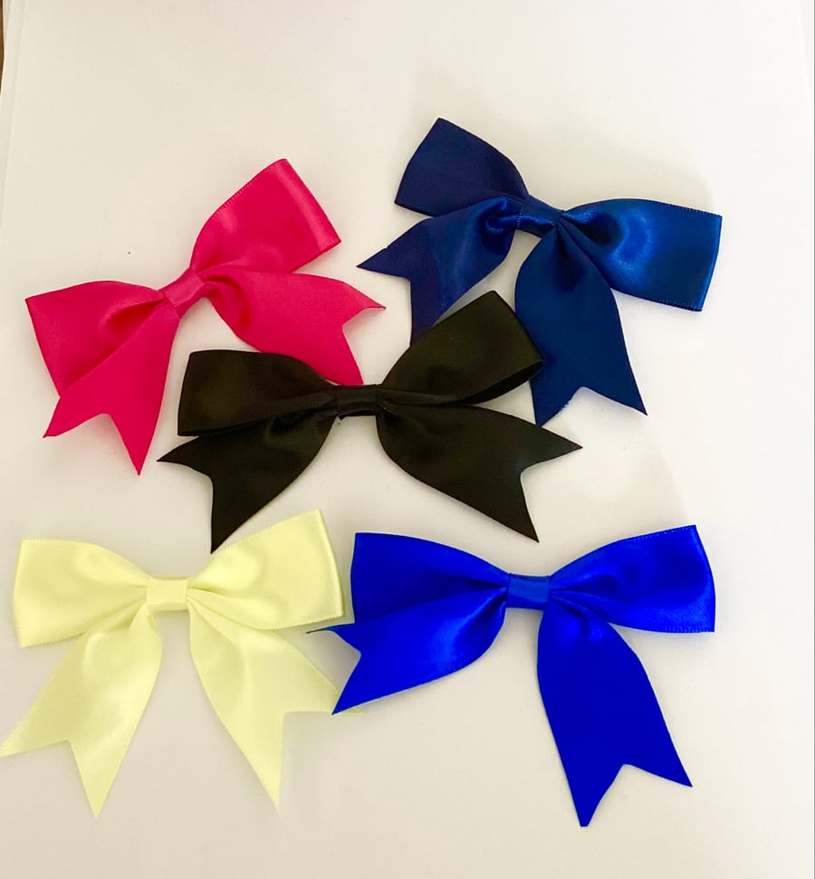 Satin ribbon bows 8cm choice of colours pack of 5
