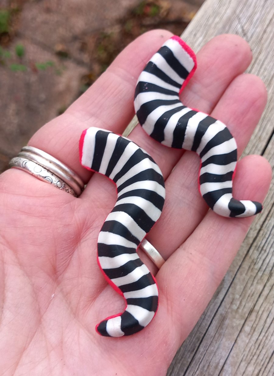 Beetlejuice Inspired Stripey Snakes