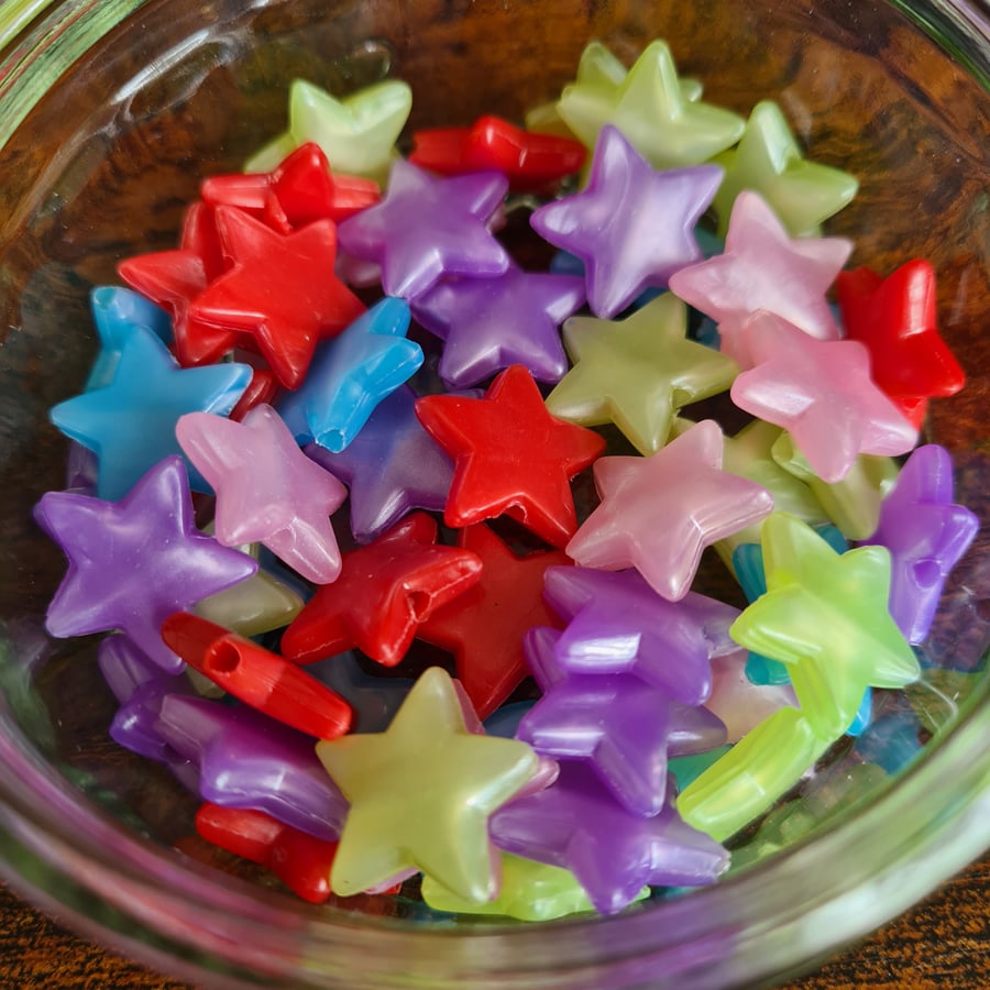 50 x Plastic Mixed Colour Star Beads 16mm Red B... - Folksy
